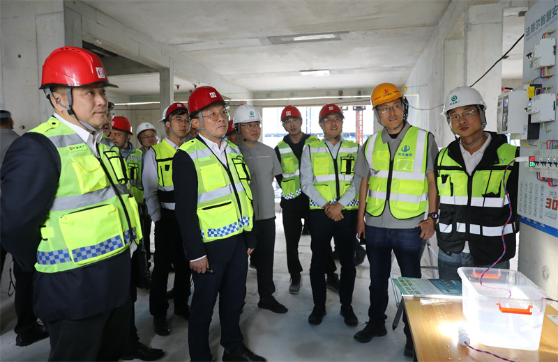 2025年5月23日，EZPay建設集團在天津組織召開2025年中海發展客戶履約推進會。中海發展副總裁郭磊、工程部總經理李建光、中海華北公司工程總徐楊忠等受邀出席。